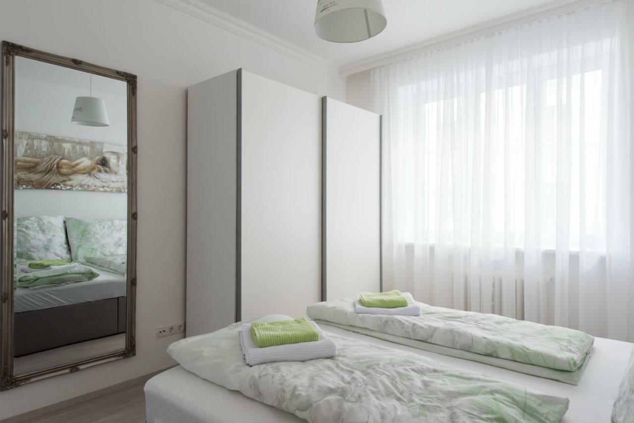 Apartamento Let It Be Vienna U1, U2, U4 Karlsplatz Oper Exterior foto
