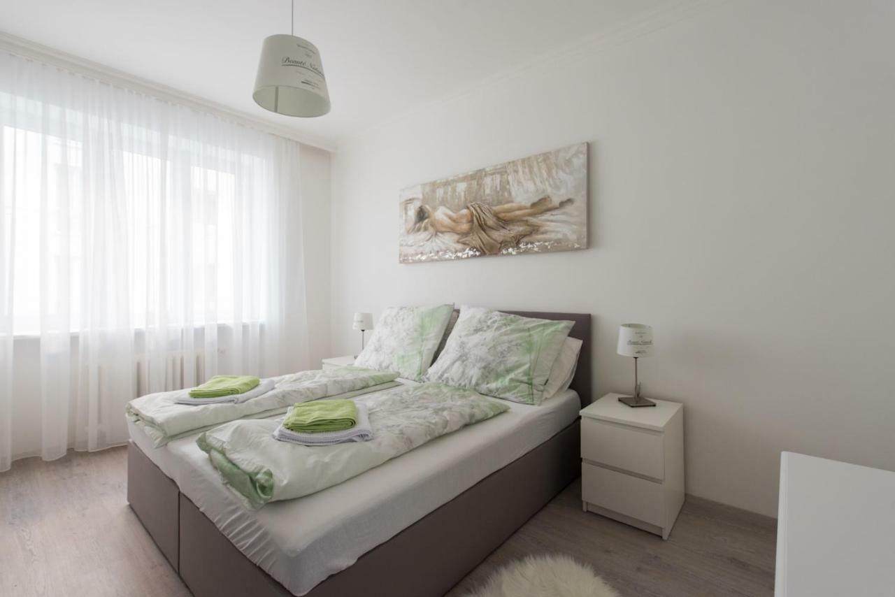 Apartamento Let It Be Vienna U1, U2, U4 Karlsplatz Oper Exterior foto